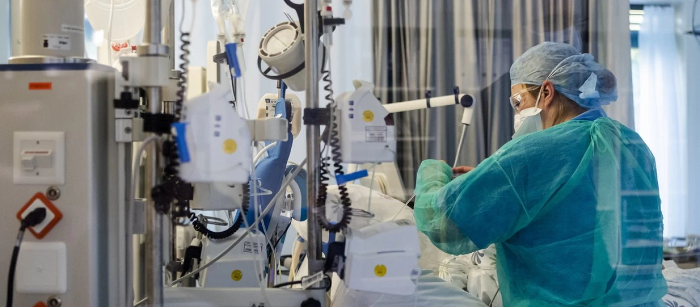 Δεν ησυχάζουν οι ΗΠΑ: Πάνω από 2.500 νεκροί το τελευταίο 24ωρο από κορωνοϊό